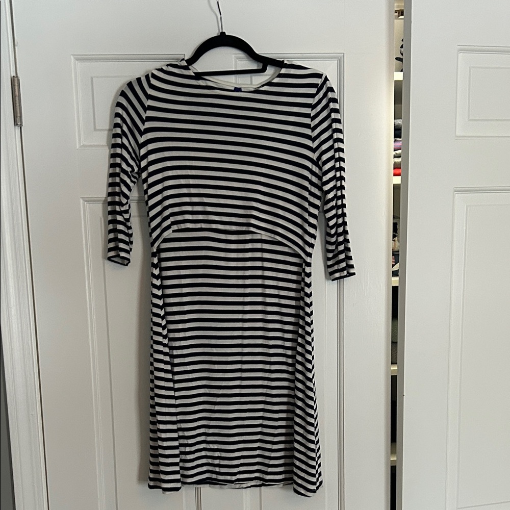 Seraphine Black and White Long Sleeve Maternity Dress- nursing friendly
